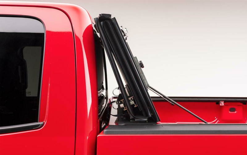 NAW-BAKFlip-MX4-RAM-hard-folding-bed-cover