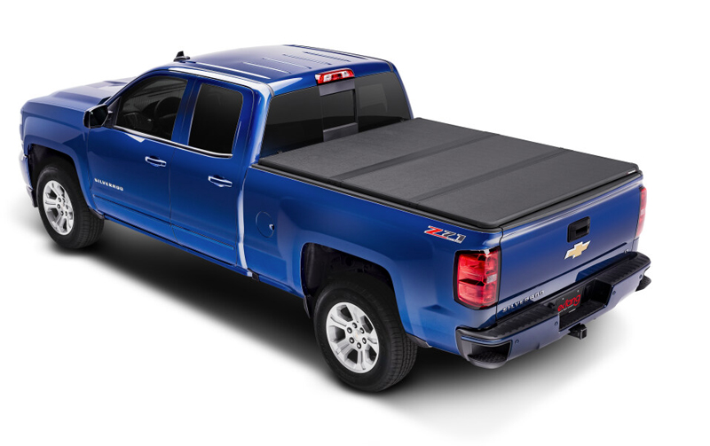 NAW-Extang-Solid-Fold-Hard-Folding-chevy-bed-cover