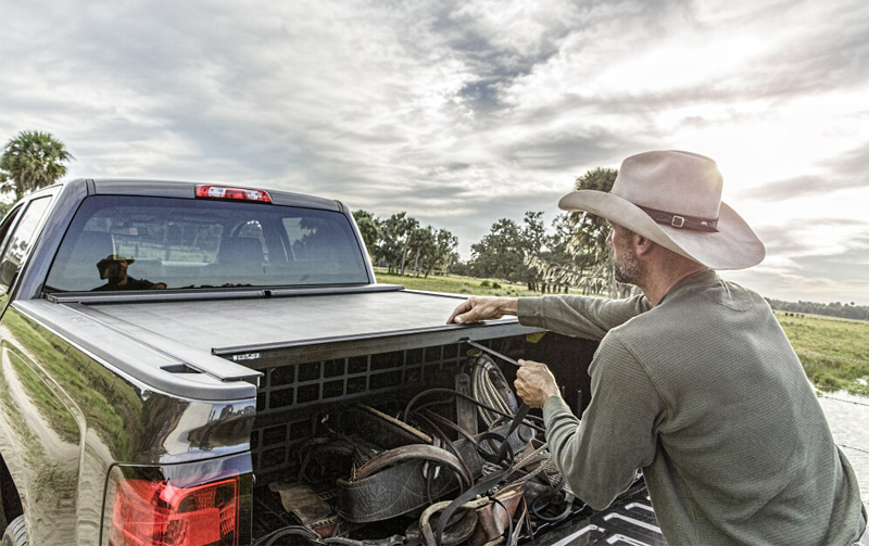NAW-Roll-N-Lock-Cargo-Manager-Bed-Accessories