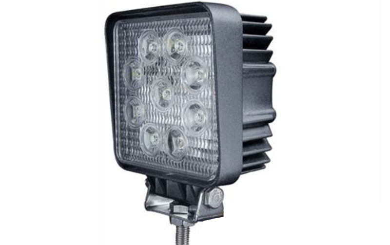 NAW-TrailTX-27W-LED-Square-Light