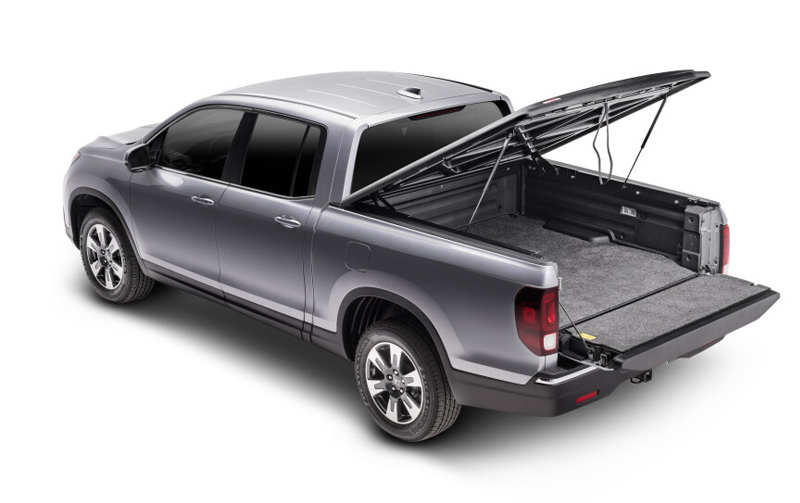 NAW-UnderCover-Se-One-Piece-truck-bed-cover-open